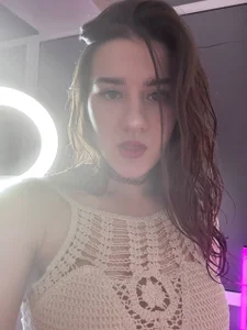 Public de Elly__Green  2 photos