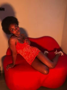 Naughty girl 😋🔥 de Asha_zuri69 Foto 6