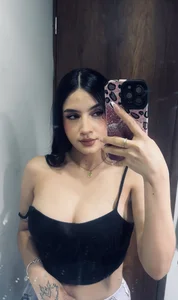 TeamLove_ Public Kuva