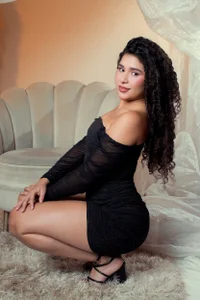 Antonella_Whitmore A sweet but very hot girl🍒😏 Pic 2