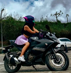 LARICSABLUEのtk for an achievementの枚の写真