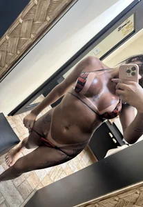 Xhelly Public Foto 6