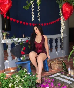 Oriana_03 A month filled with lots of love and passion 🌹🔥❤️‍🔥 Bilde 8