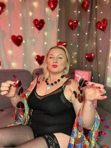 Valentine's Day :3 od mira_robinsonnn  2 snímek