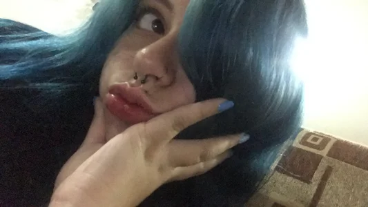 RojitasTeaseX_ 🤓❤️‍🔥 Foto 7