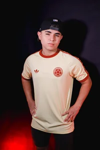 lianfox_ FOOTBALL FAN Pic 4