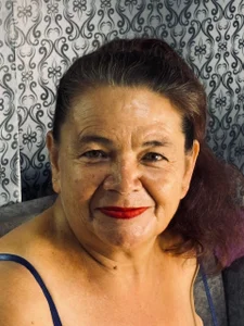 grandmother_milf's photo