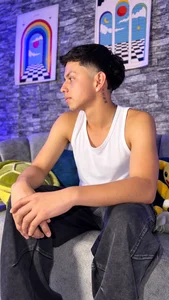 ryanmilk_ Public slika 6
