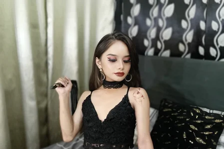 RositaUshvada Public Pic 4