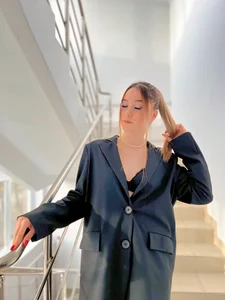 KayleeAgney Public Pic