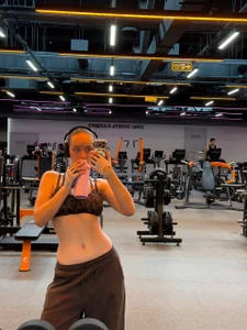 PollyDolly I'm at the gym Gambar 8