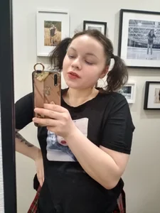 You like me od SueNiceeeee  3 snímek