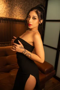 AshleyBaker1 something elegant for you . fénykép