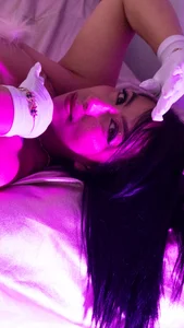 niky_smit: Give it my heart if you would fuck me...🐰💜 ( 7 фото)