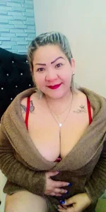 Dalessa_Bigtits For my beautiful followers Pic 4