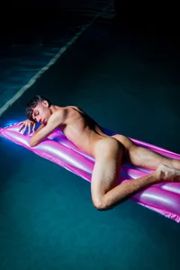 Demian_cute18: photo in my pool ( фото)