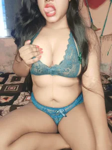 Public de Hotlisa  photos