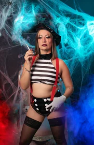 marianaaguii halloween queen Pic 2