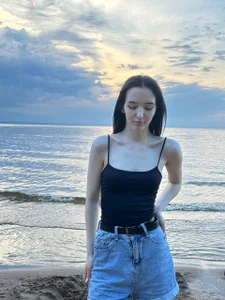 _LovelyDana_ Public Pic 2