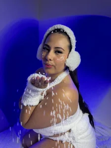 Cold Hands, Dirty Mind ✨🤍 de eva_daemon Foto 2