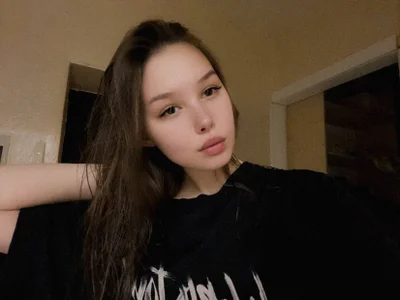 Nelly_Sweetgirl: just photoset ( 2 фото)