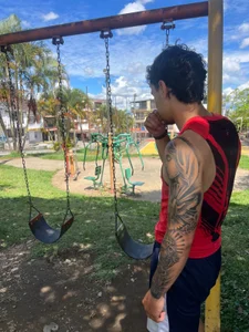 Noah_Sins Noah Pic 4