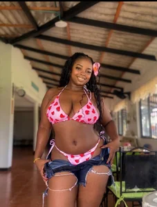 samylorenss 🍓🤤 Pic 2