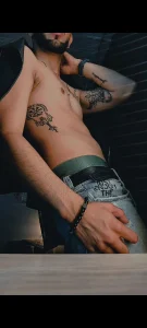 annie_and_ryan Nice to meet you, we are annie and ryan Kuva 5