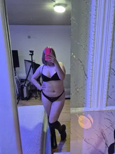 😳My natural body 🔥 de Sofia__bella  6 Imagens