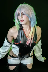 JadeSummerr Lucid Code Immagine  4