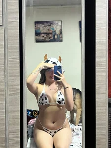 BonniiMoretti 🐮🐮 Foto 2