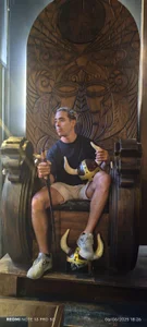 Public de mckanna  3 photos