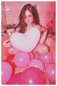 MiaDuprat Cute Pic 2