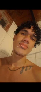 Gabriel_Stone Public Foto 3