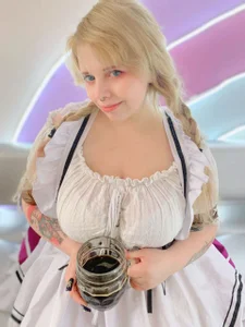 Yoki_Shizuko: Octoberfest ( 5 фото)