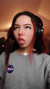 luckygirlss: Public ( 3 фото)