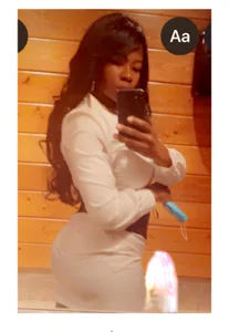 EmeraldLi Real Life BEAUTY 😍 圖片 3