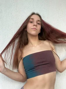 PetraHambelton Forbidden Glow 🖤 Pic 2