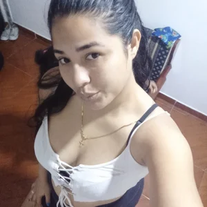 Layla_Rodriguez Public Pic 4