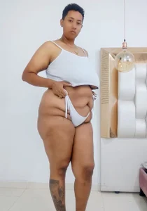 TiffantyAndStacy stacy 🍑 Pic 2