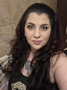 CurvyErika Public Pic 7
