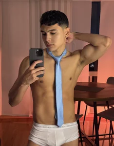 Stevenn_77: 🤙🏻 ( 2 фото)