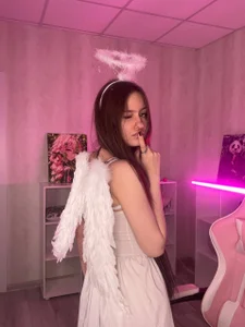 Golden__Whisper I'm an angel Poză