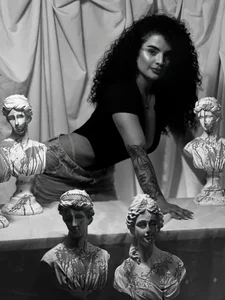 KylieJenkins Your urban goddess ✨🔥 Pic 4