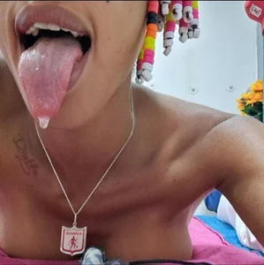 Zdjęcia CanellaHotx sexy pics november: 