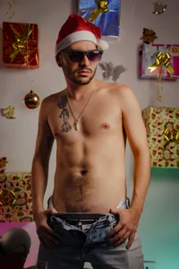 VynnyBlacke_ Unwrap Me 🎁🔓 Hình 3