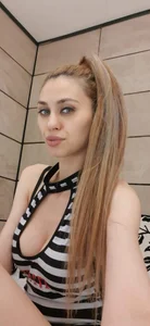 LucyBook's XXX Nude Photo 2