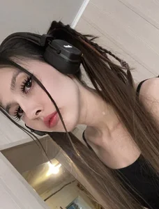 PeeaNxaes XXX nøgenfoto 2