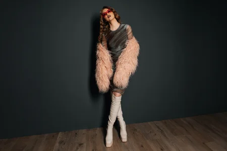 Strawberrye kullanıcısının amazing woman😎 albümü -  2 fotoğraf