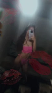 Madelaine_T18 Public Pic